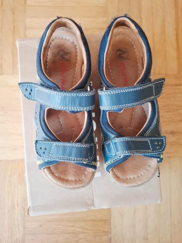 Sandalen von Naturino in Blau