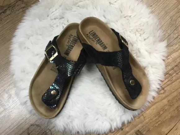 Sandalen/ Zehentrenner
