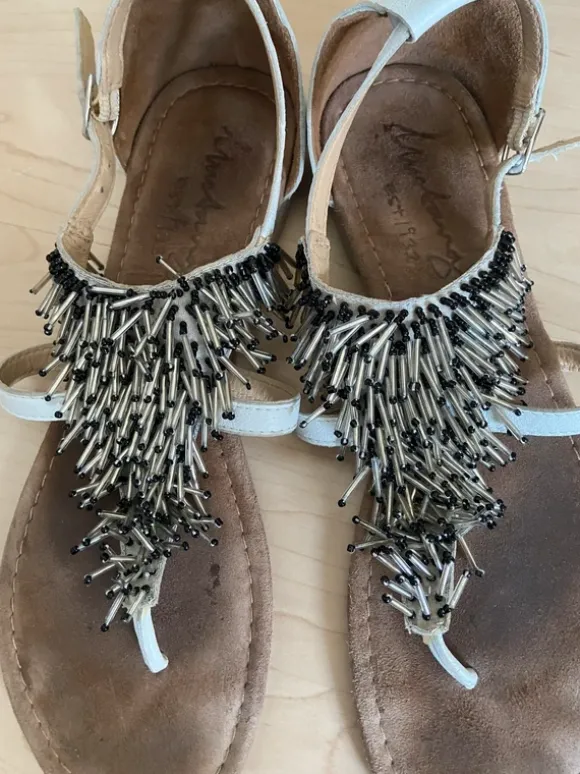 Sandalen Zehentrenner Mustang Größe 38