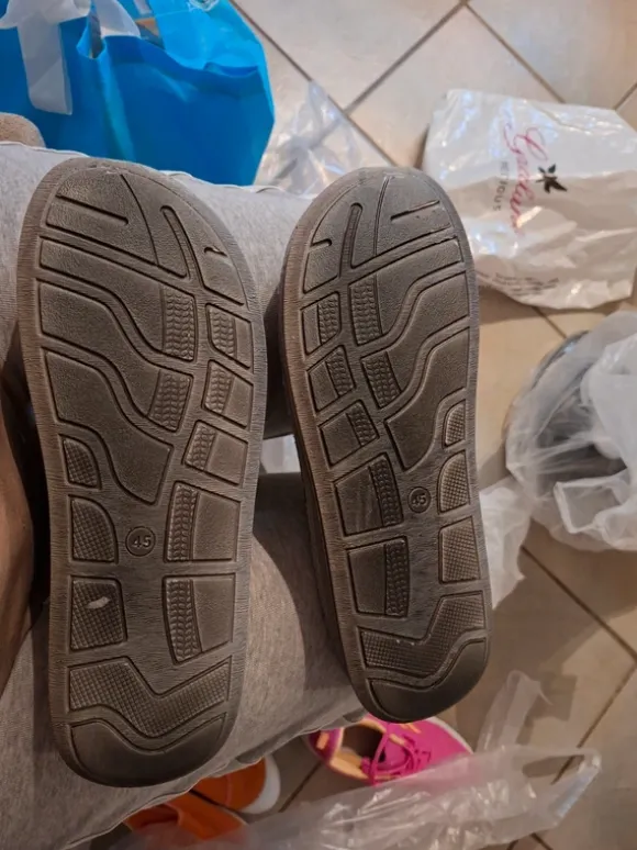 Sandalen/Hausschuhe für Männer