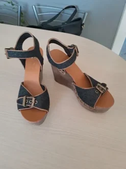 Sandales a talons