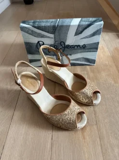 Sandales Pepe jeans london taille 40