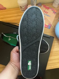 Sanuk Herren Schuhe in Größe 45