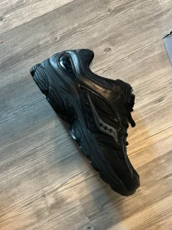 Saucony Pro Grid Omini 9 schwarz