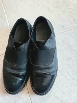 Scarpe in pelle
