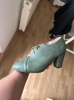Scarpe Lulu Hun london simil coccodrillo