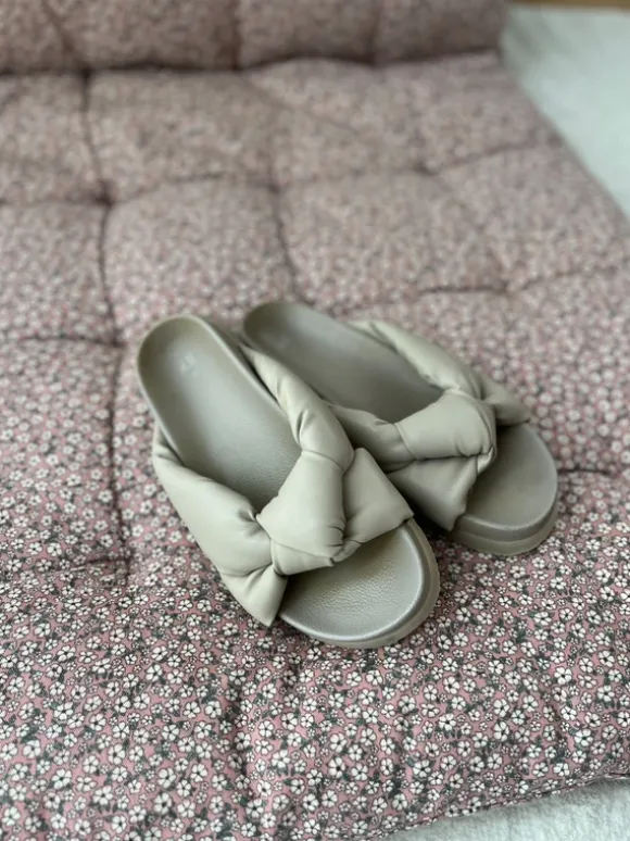 Schlappen Latschen 36/37 Damen Sandalen