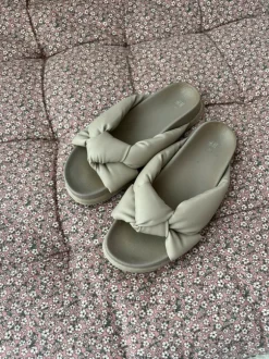 Schlappen Latschen 36/37 Damen Sandalen