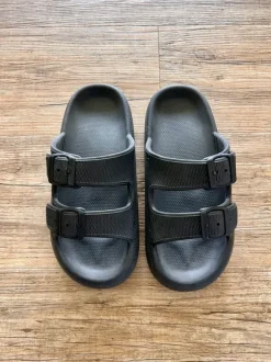Schlappen *schwarz*