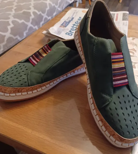 Schöne Damen Sommer Slipper größe 39