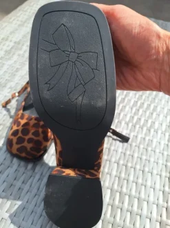 Schöner Mary Jane in Leopardenoptik Grösse 39