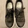 Schnürschuhe