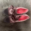 Schnürschuhe, pas de rouge