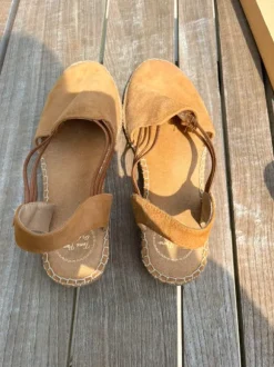 Schoenen van het merk Toni Pons .