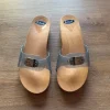 Scholl klompjes