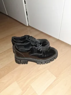 Schuhe