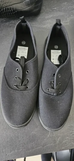 Schuhe
