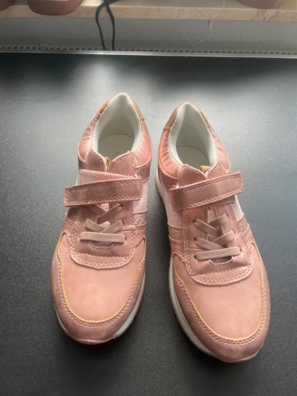 Schuhe 35