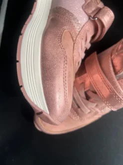 Schuhe 35