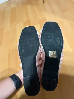 Schuhe / Größe 37