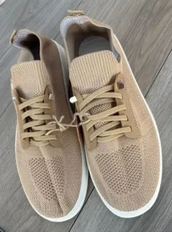 Schuhe Gr. 44 Neu