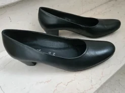Schuhe Größe 7 1/2
