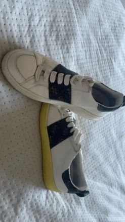 Schuhe Guess große 41
