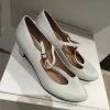 Schuhe mit Absatz/weiß