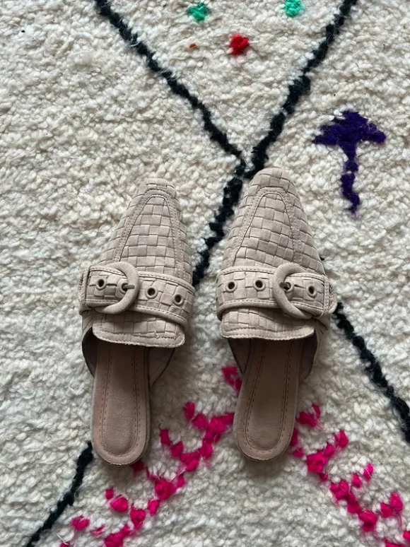 Schuhe Schnalle geflochten 40 Slipper