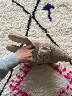 Schuhe Schnalle geflochten 40 Slipper