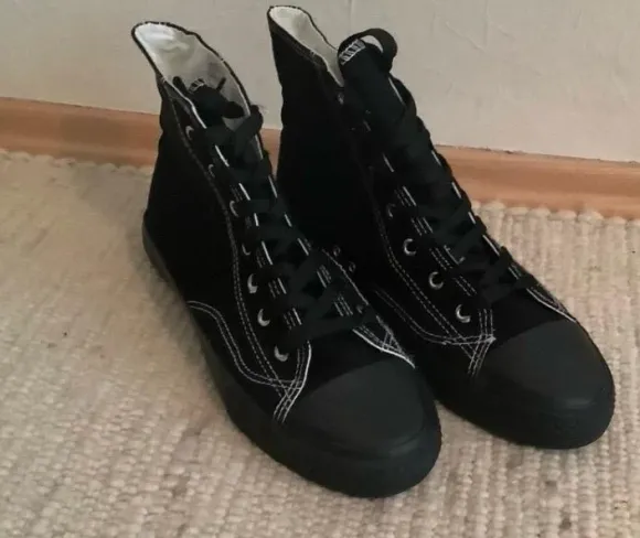Schuhe, Sneakers