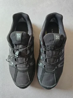 Schuhe von Salomon
