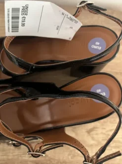 Schwarze Absatzschuhe