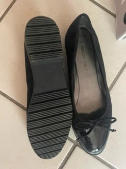 Schwarze Ballerina