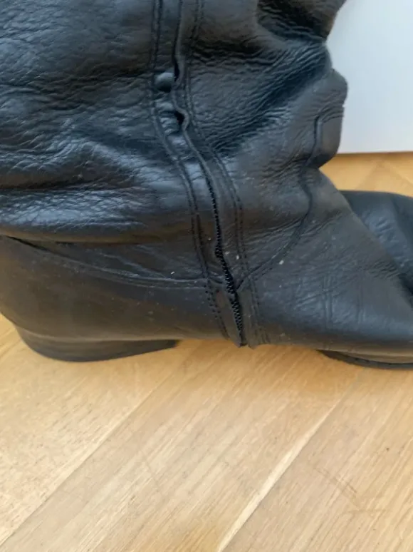 Schwarze Boots