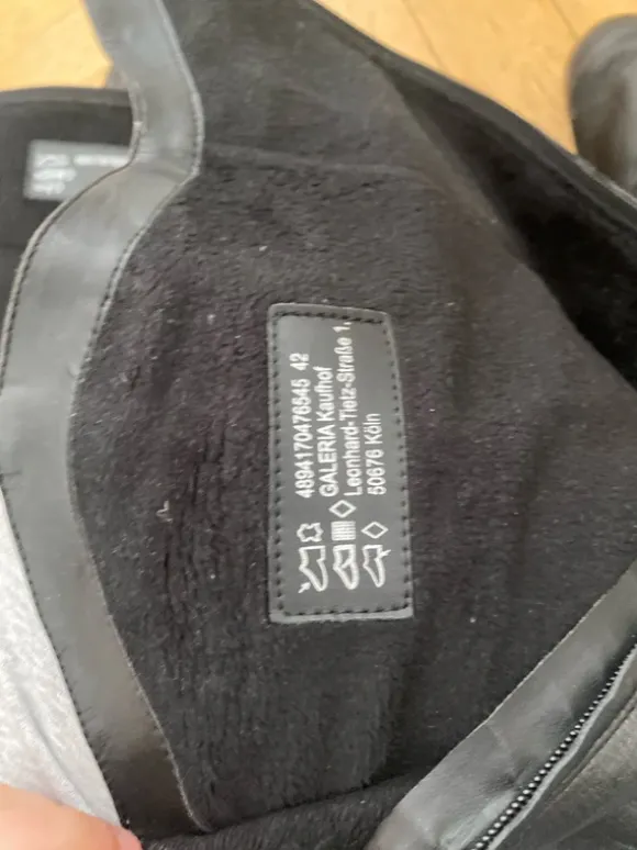 Schwarze Boots