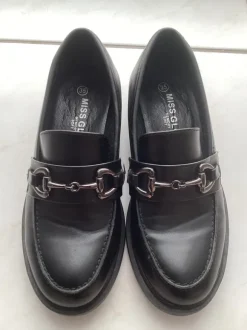 Schwarze Damen-Loafer von Miss Globo