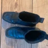 Schwarze eckige Boots