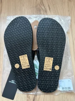 Schwarze Flip Flops O‘Neill Gr.43