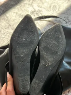 Schwarze Fold-over-Stiefel