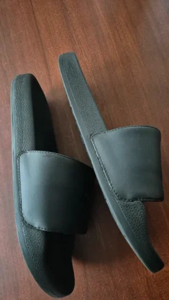 schwarze fox Latschen Schlappen