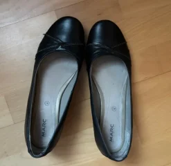 Schwarze Halbschuhe vintage