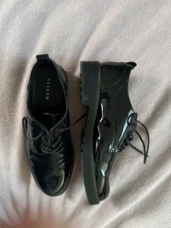 Schwarze Lackschuhe Damen Größe 40