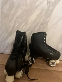 Schwarze Rollschuhe Oxelo