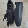 Schwarze Sneaker Plateau