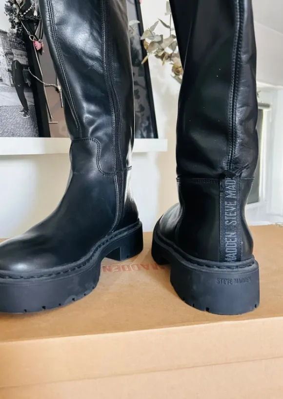 Schwarze Stiefel Galina von Steve Madden