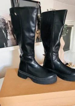 Schwarze Stiefel Galina von Steve Madden