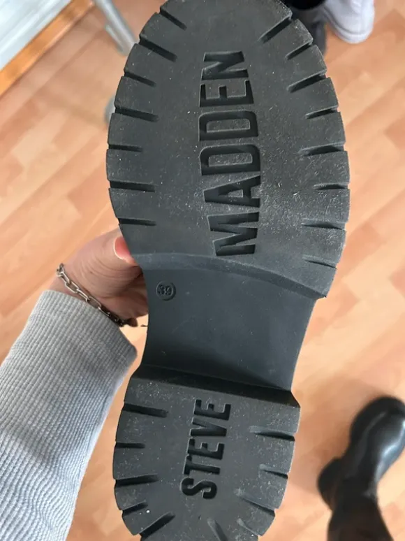 Schwarze Stiefel Galina von Steve Madden