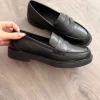 SEQWL Aperol Loafer aus PU in Schwarz