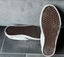 Shuang Xing Sneaker - NEU-
